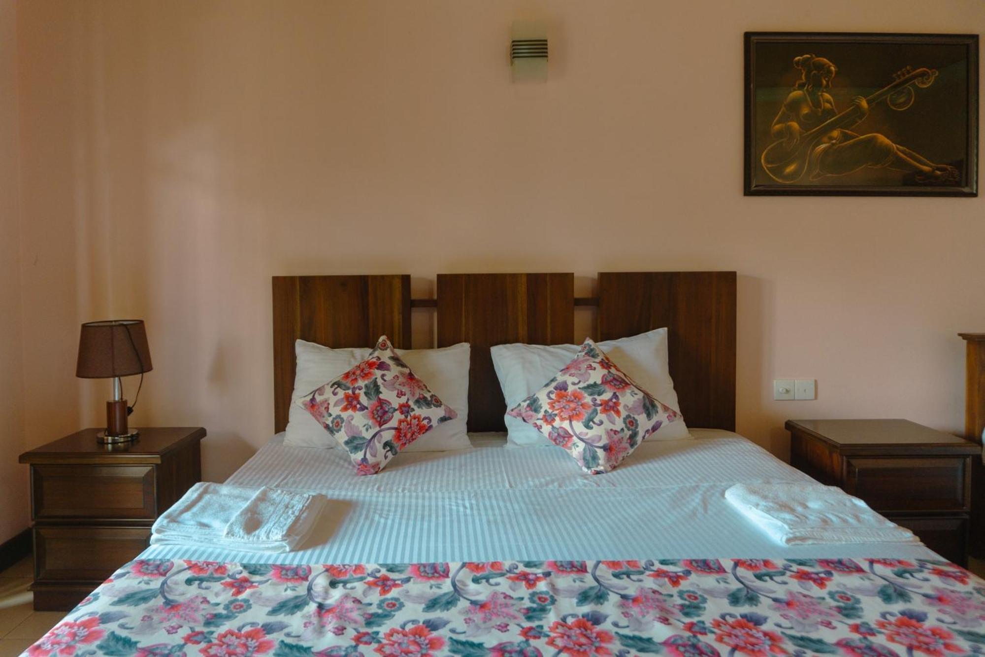 Bigcity Villa - Airport Transit Hotel Katunayaka Extérieur photo