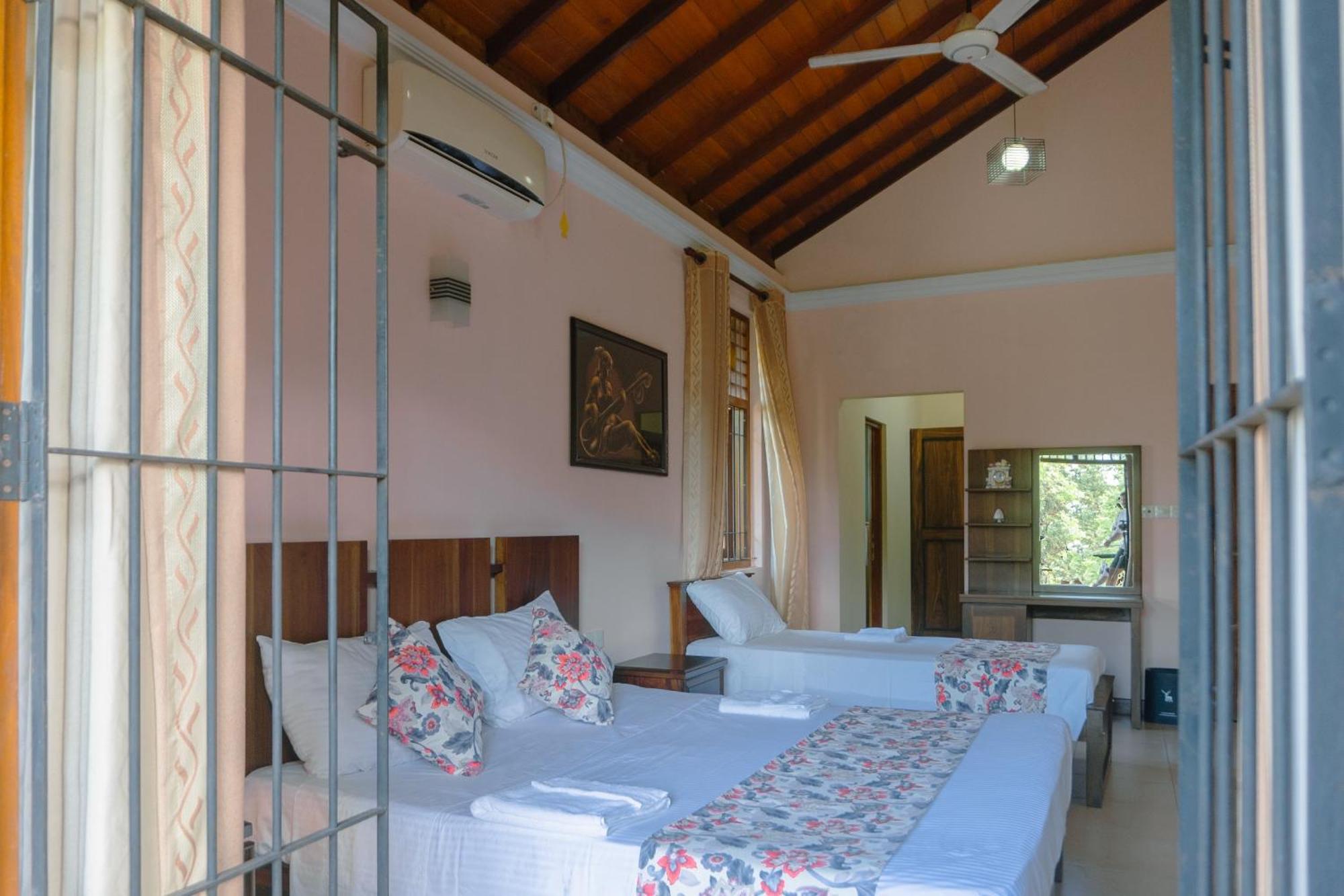 Bigcity Villa - Airport Transit Hotel Katunayaka Extérieur photo