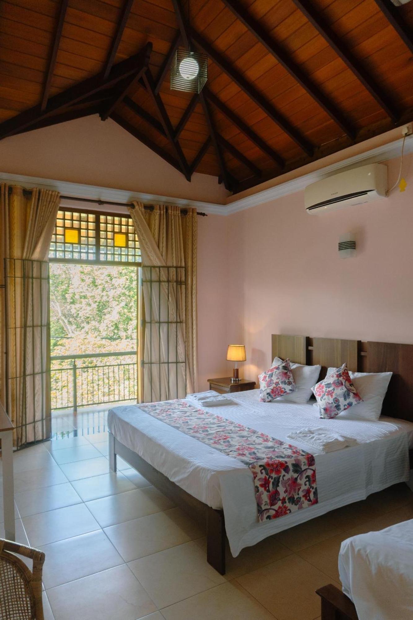 Bigcity Villa - Airport Transit Hotel Katunayaka Extérieur photo