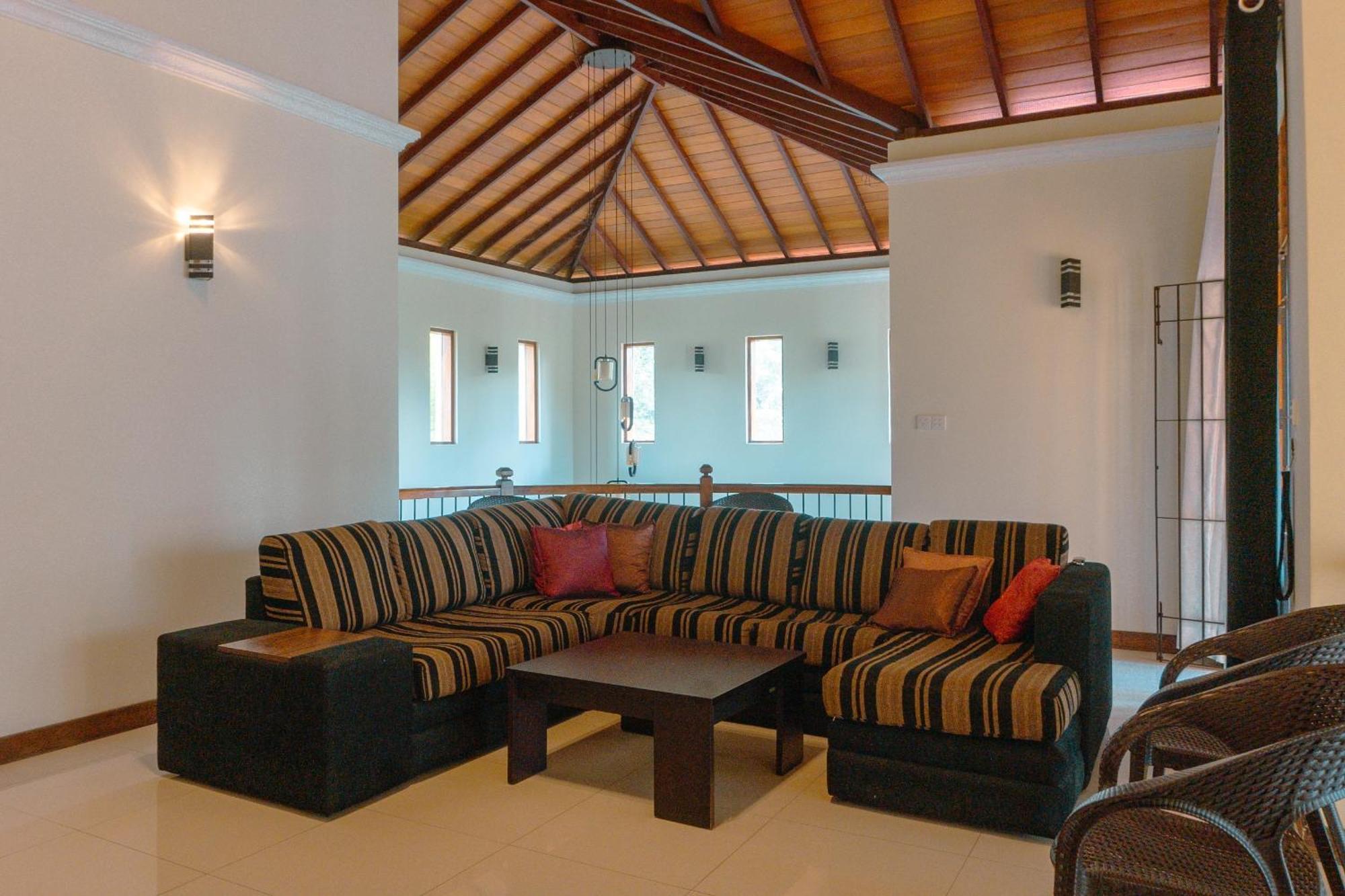 Bigcity Villa - Airport Transit Hotel Katunayaka Extérieur photo