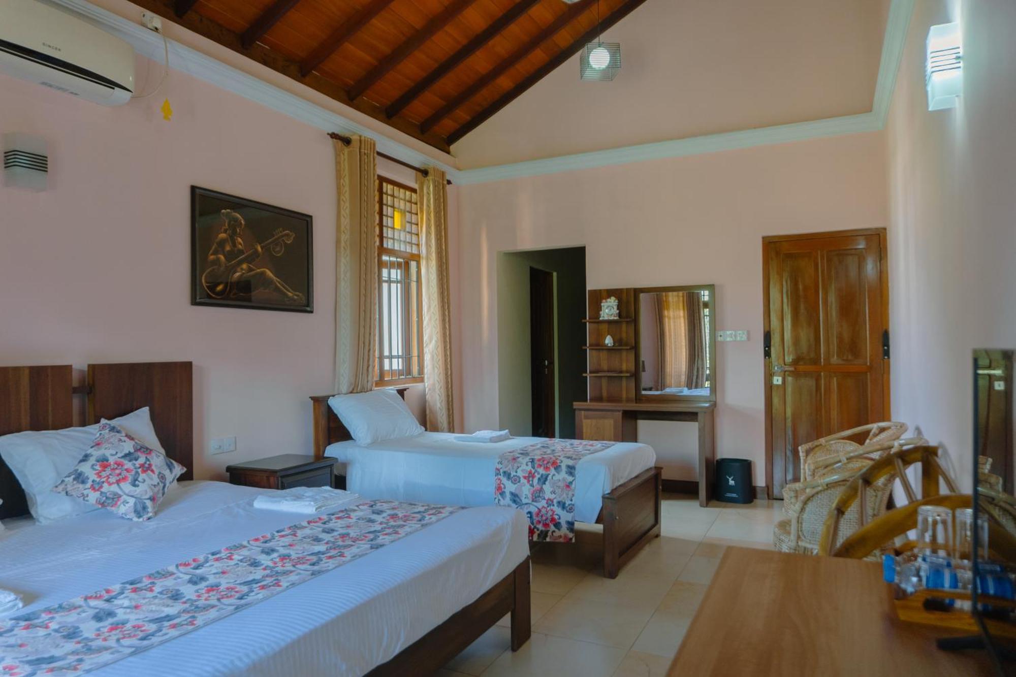 Bigcity Villa - Airport Transit Hotel Katunayaka Extérieur photo