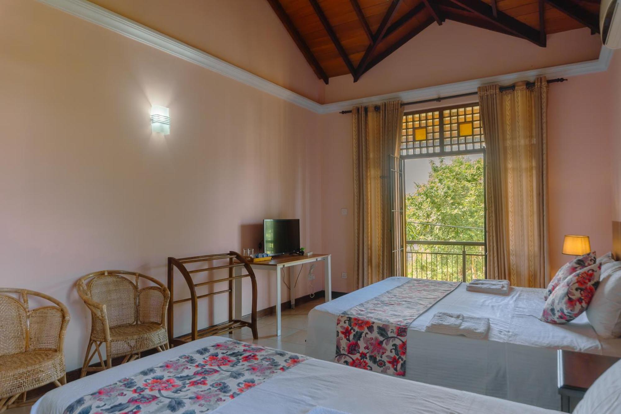 Bigcity Villa - Airport Transit Hotel Katunayaka Extérieur photo